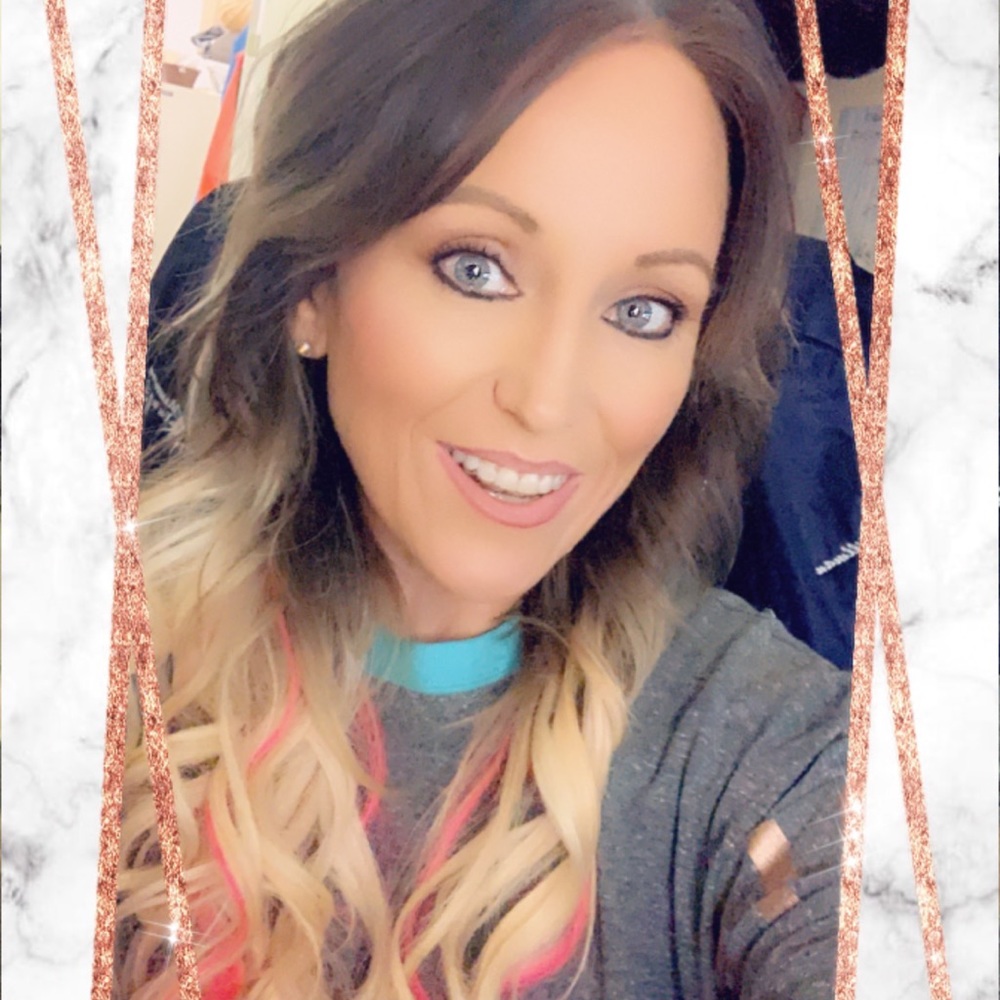 Meet your Posher, Kelly